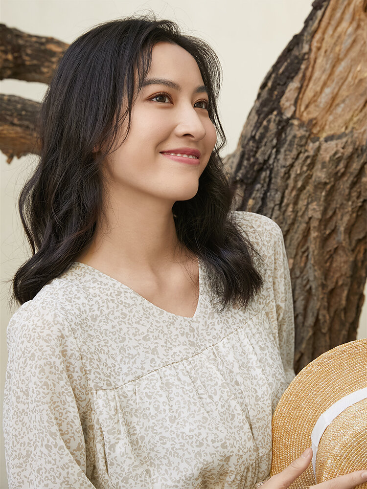 
	Floral Pattern Ruffle Hem V-neck Knotted Print Dress