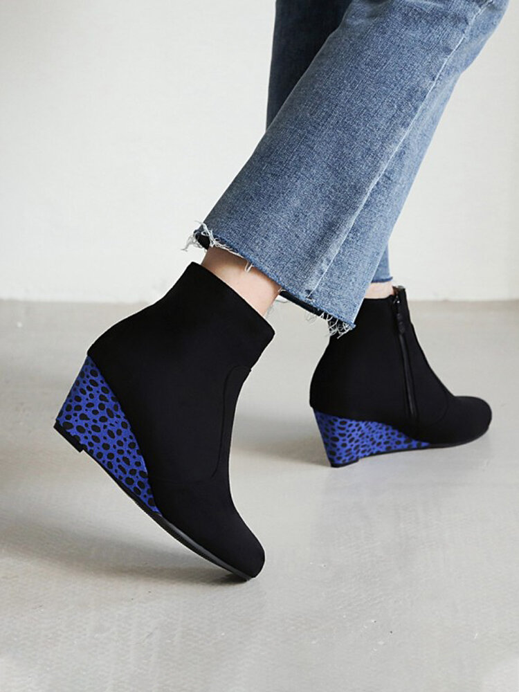 
	Plus Size Women Polka Dot Wedges Pointed Toe Zipper Short Boots