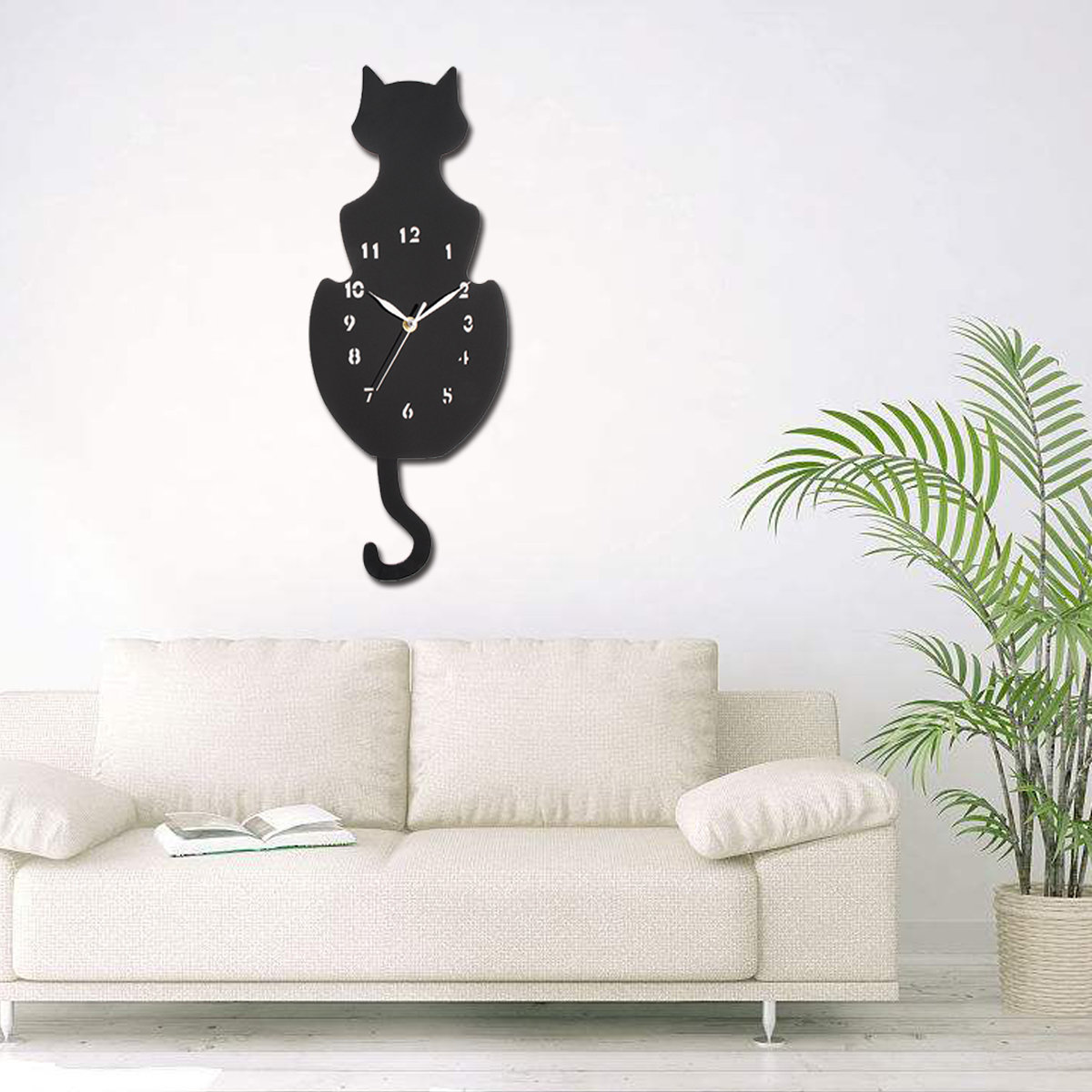 
	Ticking Animal Shaped Picture Wall Clock Swinging Tail Pendulum Battery Operated