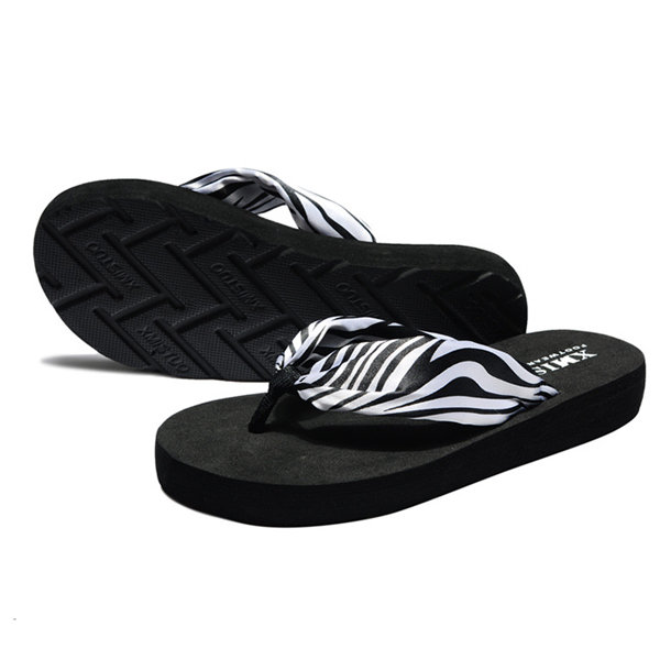 
	Big Size Colorful Ribbon Clip Top Flip Flops Summer Outdoor Holiday Beach Slippers