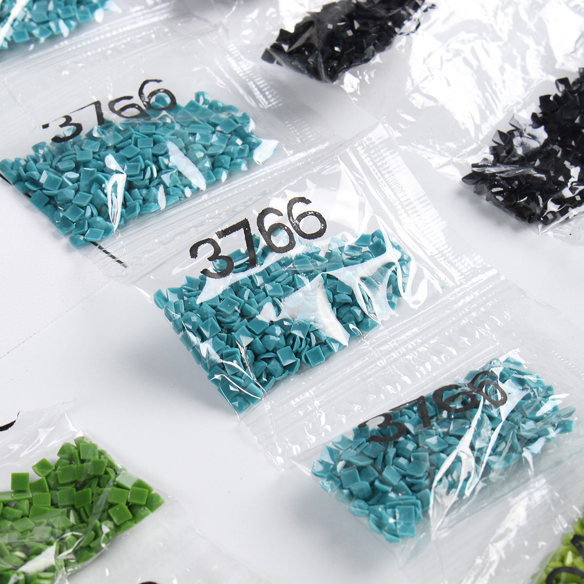 
	5D Diamond Embroidery Painting DIY Peacock Peony Mosaic Stitch Craft Home Wall Decor