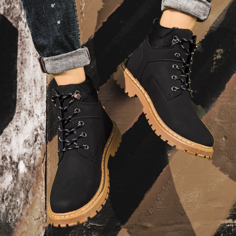 
	Men Outdoor Slip Resistant Lace Up Leather Work Style Boots