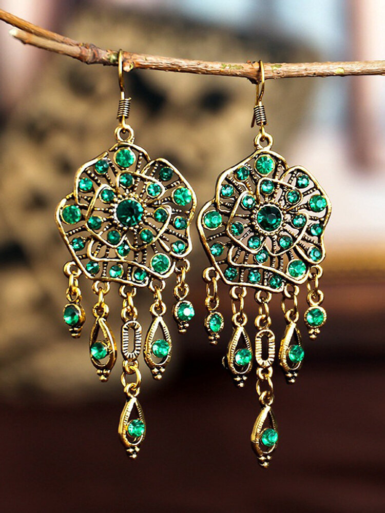 
	Vintage Hollow Flower Tassel Pendant Earrings