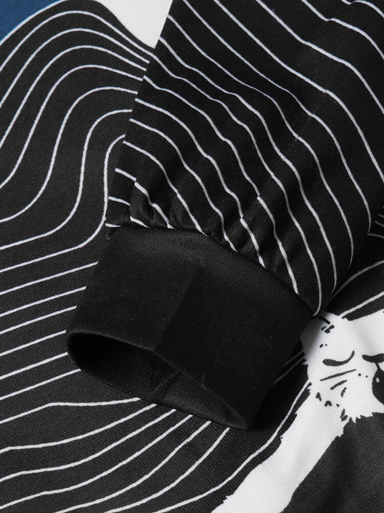 
	Contrast Color Cat Striped Print Drawstring Long Sleeve Casual Hoodie