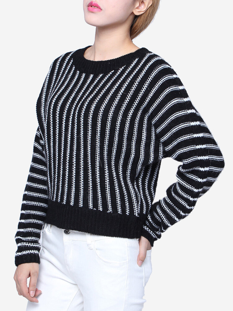 
	Women Long Sleeve Black White Stripe Knitted Sweater